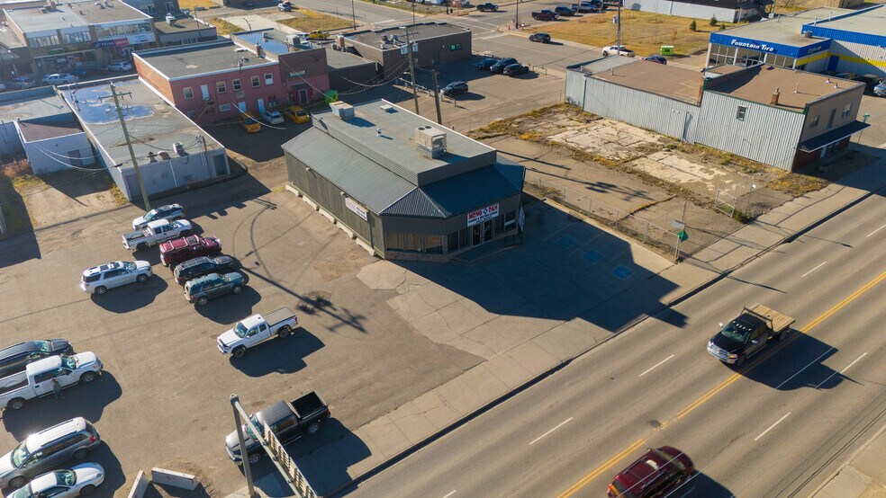 Primary Photo Of 1009-1025 Alaska Av, Dawson Creek General Retail For Sale