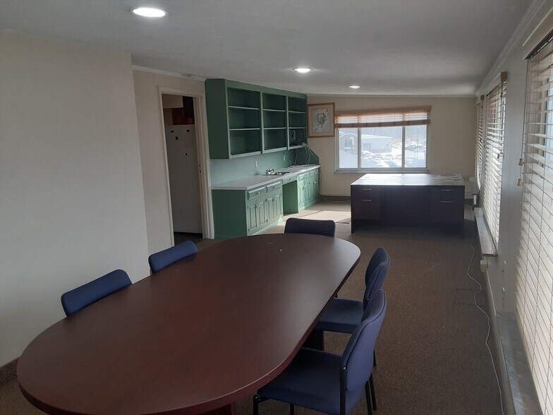 More Photos Of 4027 Old William Penn Hwy, Murrysville Freestanding For Lease