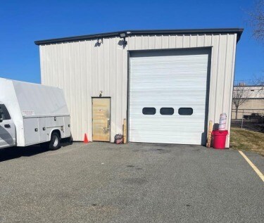 More Photos Of 45 Stamp Farm Rd, Cranston Warehouse For Lease