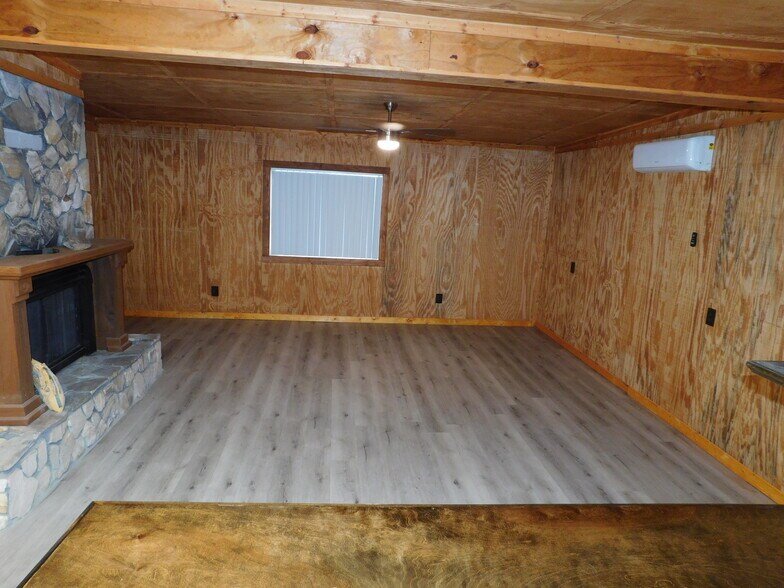 More Photos Of 12114 Krocus St, Fountain Flex For Sale