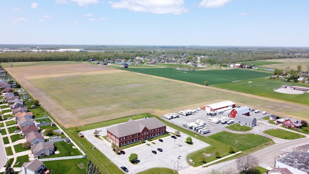 More Photos Of 7825 N Dixie Hwy, Newport Medical For Lease