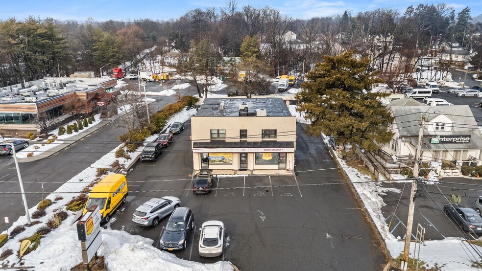 More Photos Of 131-135 Rt-304, Nanuet Freestanding For Sale