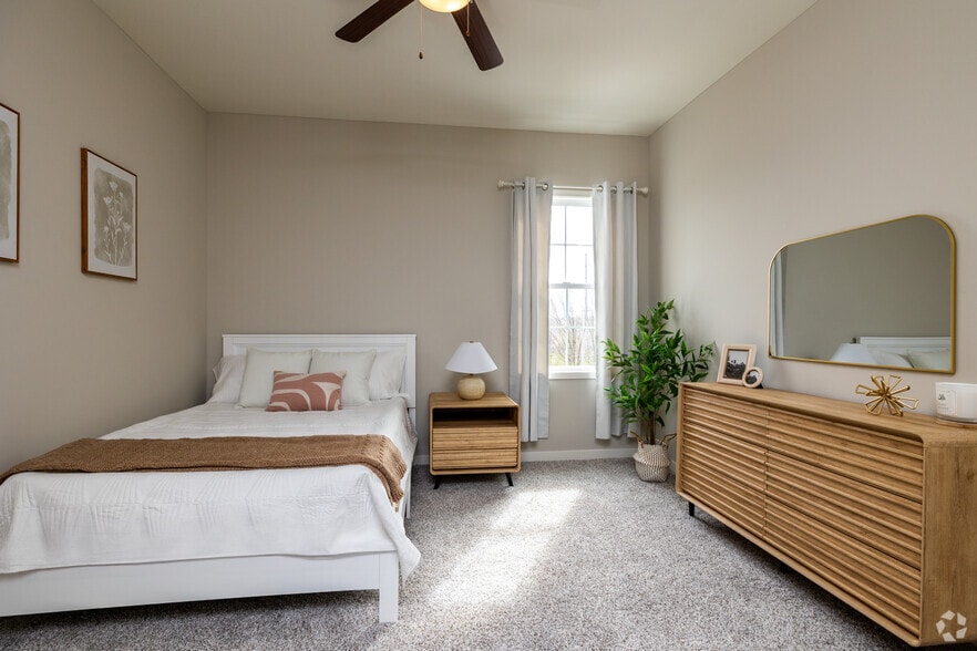 More Photos Of 1094 N Findley St, Olathe Apartments For Sale