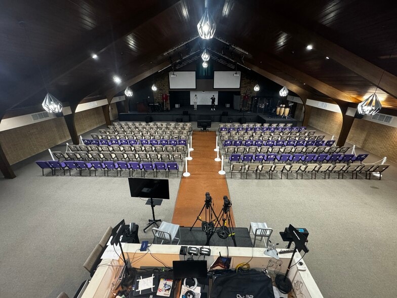 Primary Photo Of 1609 14th St, Plano Religious Facility For Sale