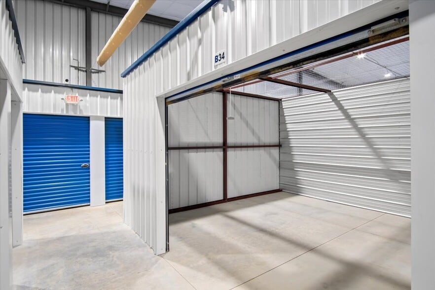 More Photos Of 2245 Boyds Creek Hwy, Sevierville Self Storage For Sale