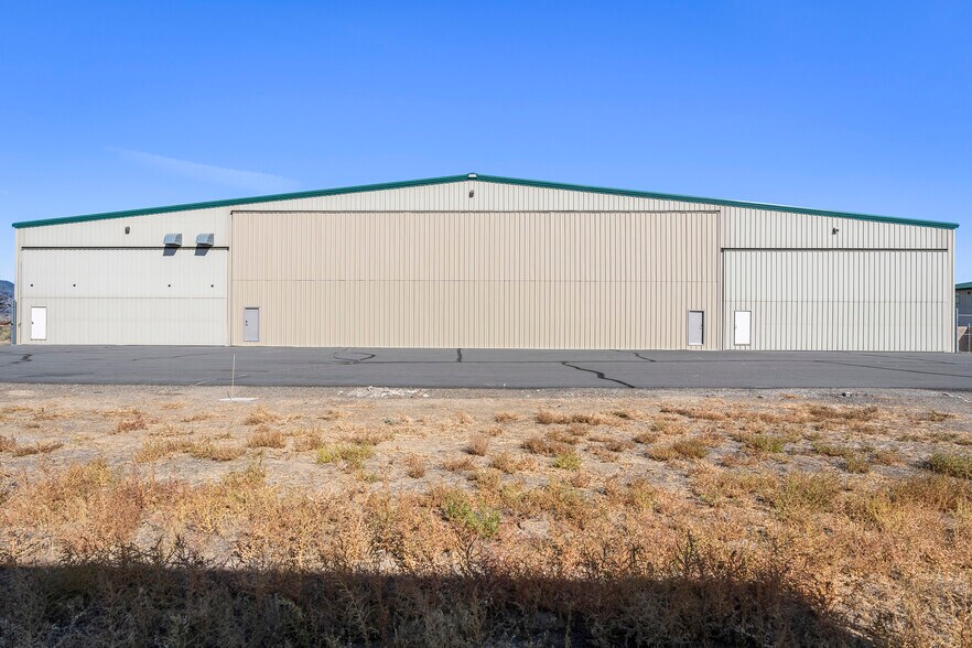 More Photos Of 2319 P51 Ct, Minden Airplane Hangar For Sale