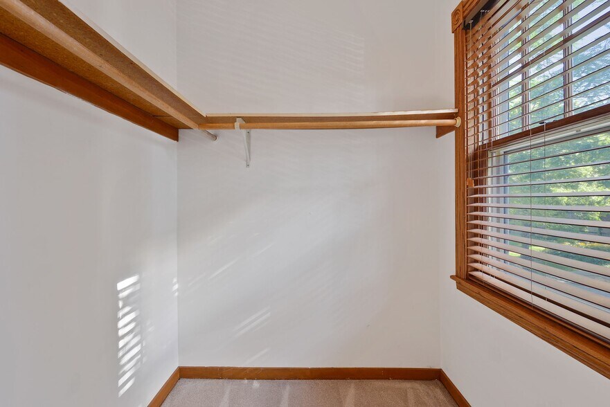 More Photos Of 197 Kent St, Saint Paul Multifamily For Sale