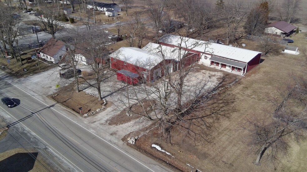 More Photos Of 9815 W US Highway 150, Edwards Industrial For Sale