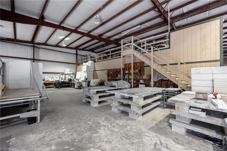 More Photos Of 1515 Forestry Division Rd, LaBelle Industrial For Sale