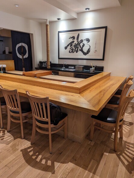 More Photos Of 1217-1219 First Ave, New York Apartments For Lease