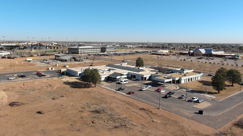 More Photos Of 207 Tradewinds Blvd, Midland Medical For Lease