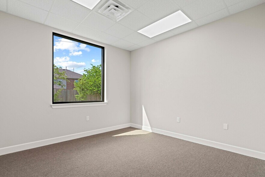 More Photos Of 25145 Star Ln, Katy Medical For Lease