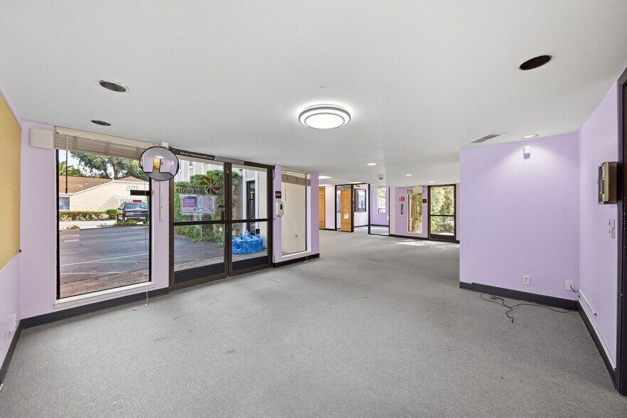 More Photos Of 1021 S El Camino Real, San Mateo Office For Sale