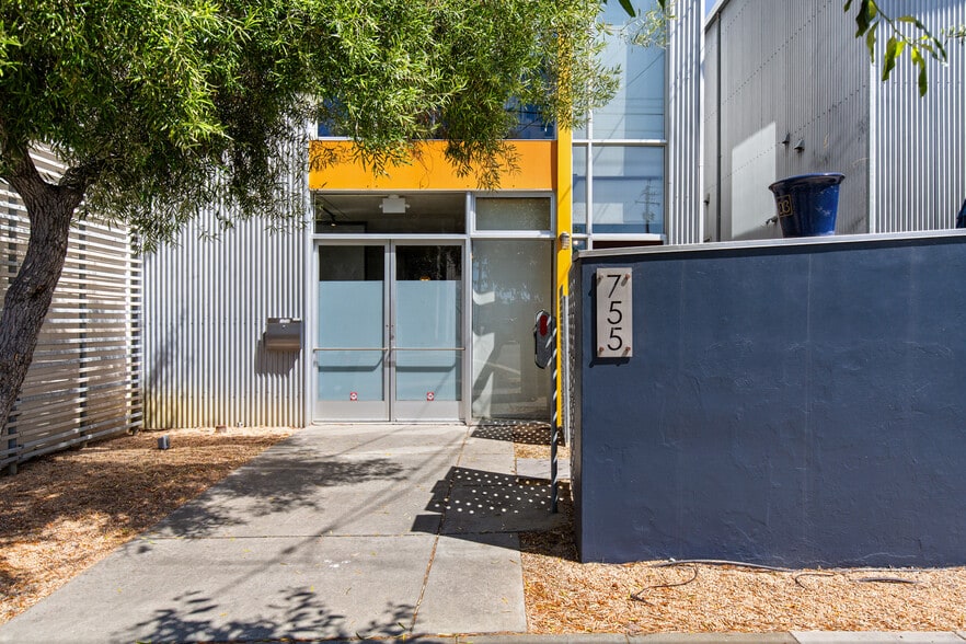 More Photos Of 755-757 Folger Ave, Berkeley Office For Sale