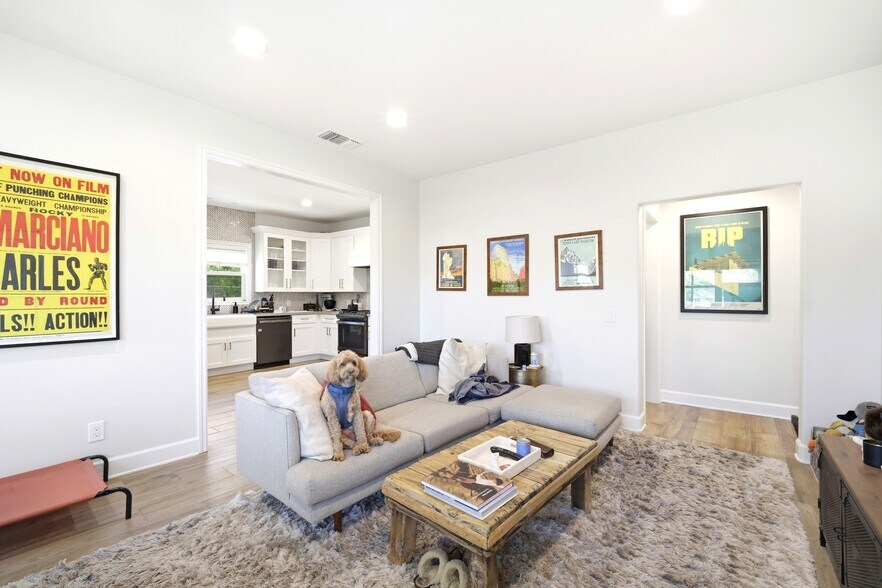 More Photos Of 4447 Finley Ave, Los Angeles Apartments For Sale