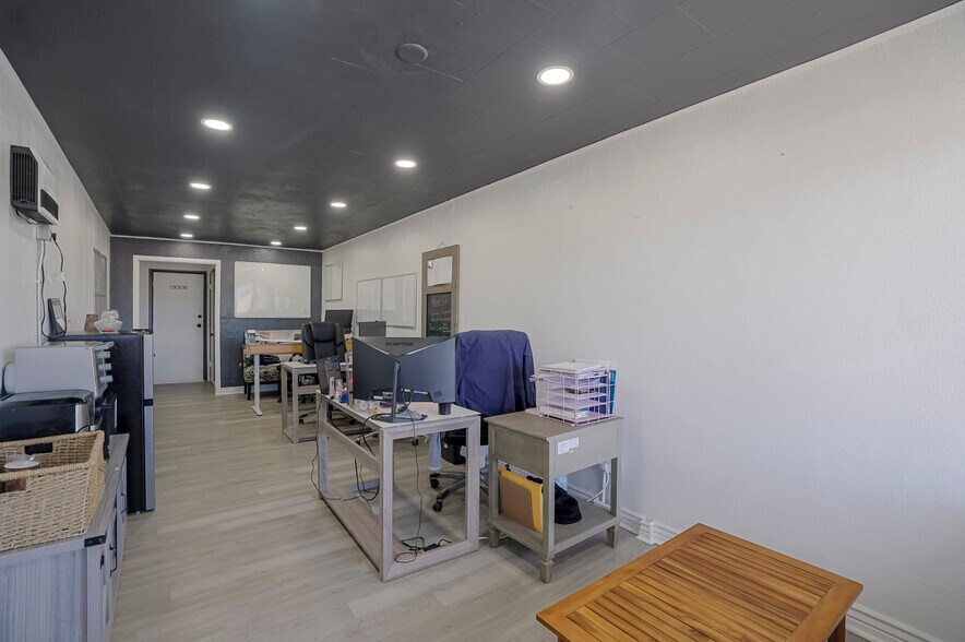 More Photos Of 8316 E State Route 69, Prescott Valley Storefront For Sale