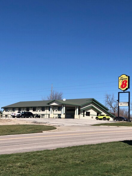 More Photos Of 1757 N US Highway 71, Carroll Hotel For Sale