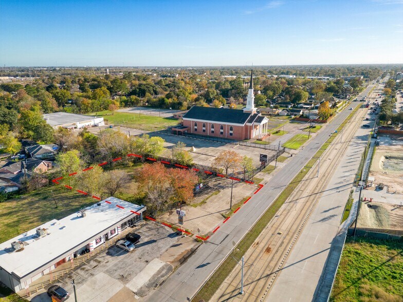 More Photos Of 5201 Martin Luther King Jr Blvd, Houston Land For Sale