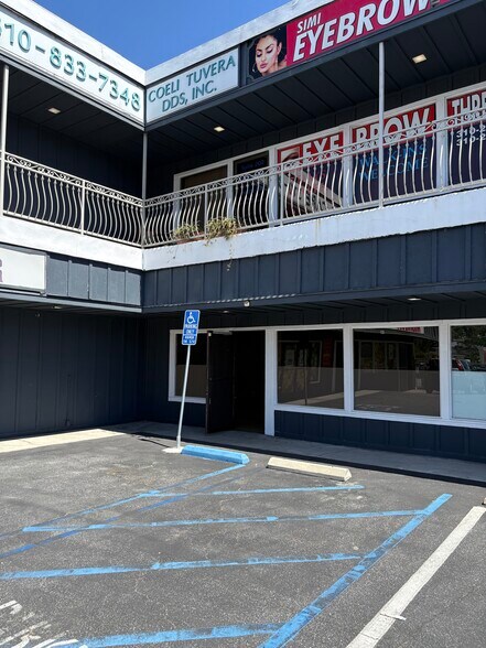 More Photos Of 312 N Gaffey St, San Pedro Freestanding For Lease