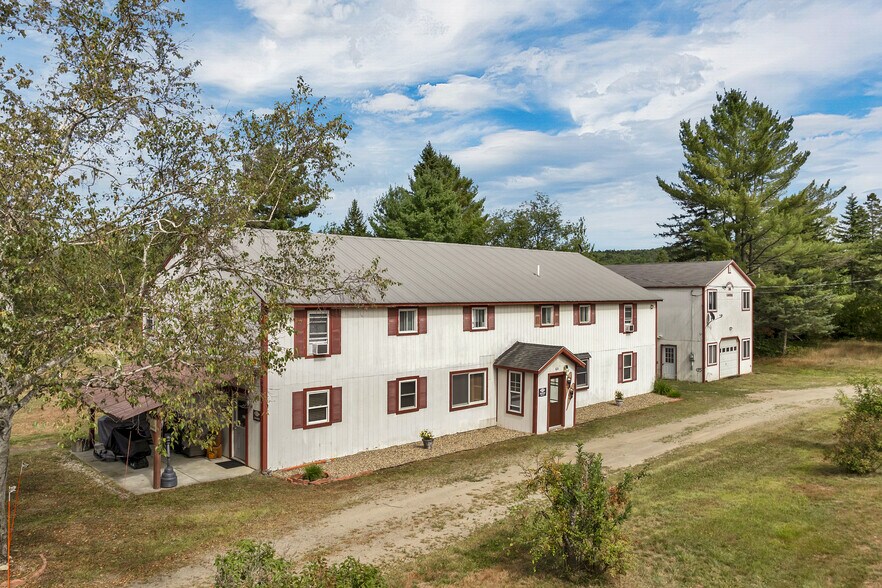 Primary Photo Of 820 Colebrook Rd, Errol Hotel For Sale