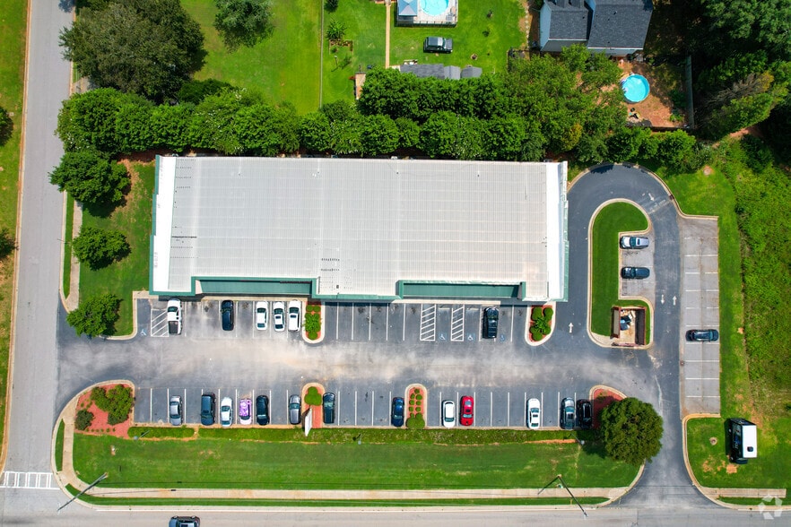 More Photos Of 1305-1395 McDonough Pky, McDonough Storefront Retail Office For Sale