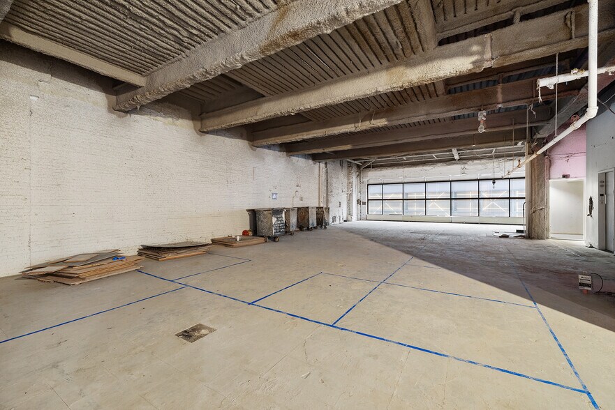 More Photos Of 5 E 59th St, New York Office For Lease