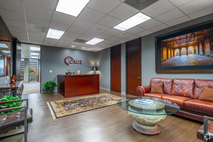 Photo of 9th Floor Ste 900