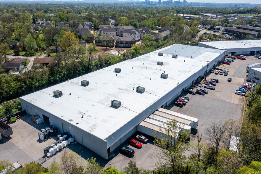 More Photos Of 3310-3422 Ambrose Ave, Nashville Warehouse For Lease