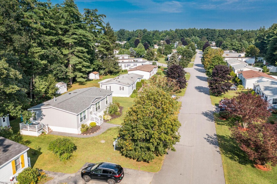 More Photos Of 11 Tamarack Lane -1, Rochester Manufactured Housing Mobile Home Park For Sale