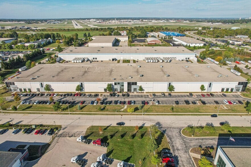More Photos Of 5235-5325 International Dr, Cudahy Warehouse For Lease