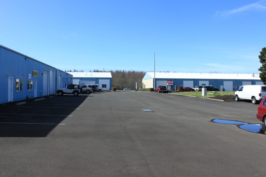 More Photos Of 3535-3537 101 Hwy N, Gearhart Unknown For Lease