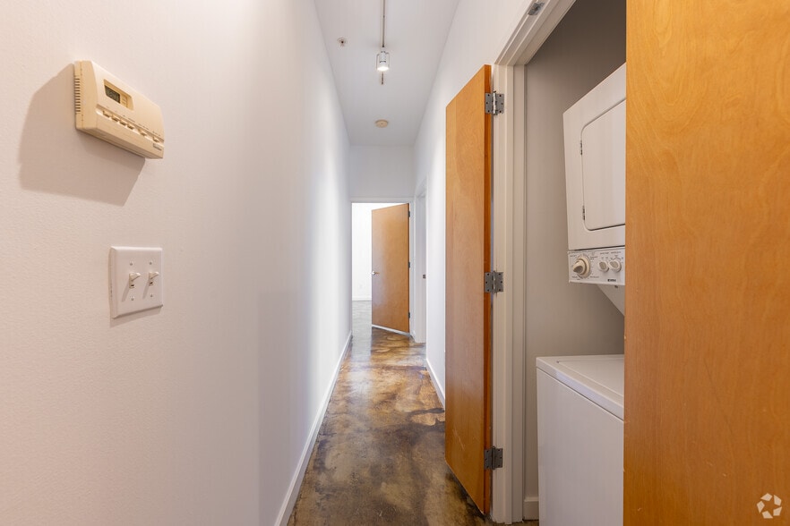 More Photos Of 1168 Folsom St, San Francisco Apartments For Lease