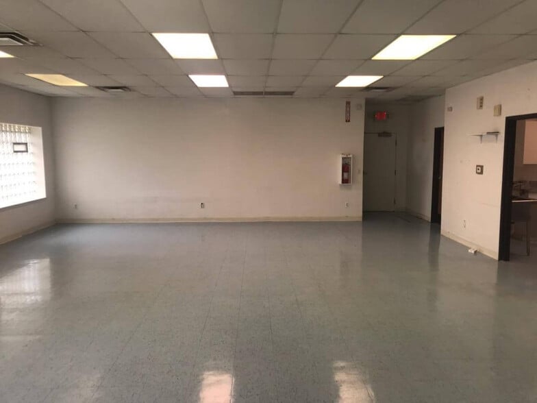 More Photos Of 18440 John R St, Detroit Religious Facility For Sale