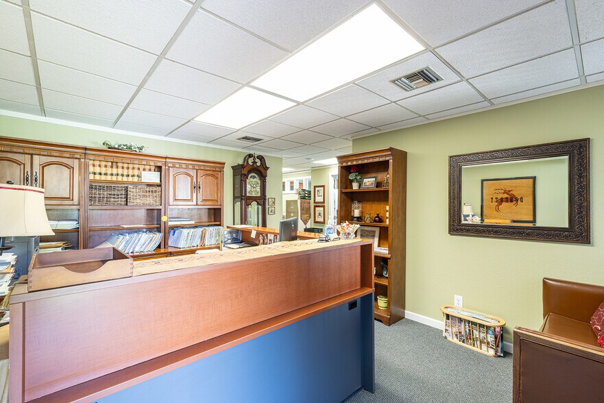 More Photos Of 2841 Cleveland Ave, Santa Rosa Office For Sale