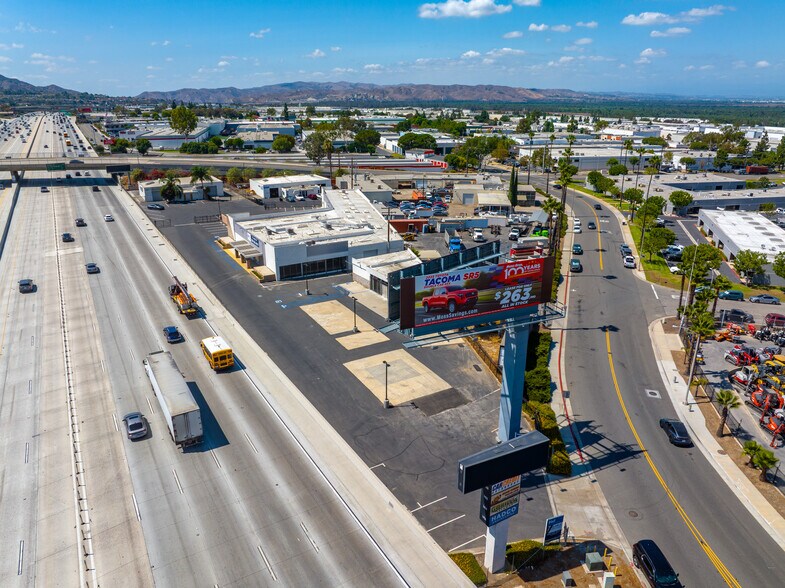 More Photos Of 1450-1456 Pomona Rd., Corona Service For Sale