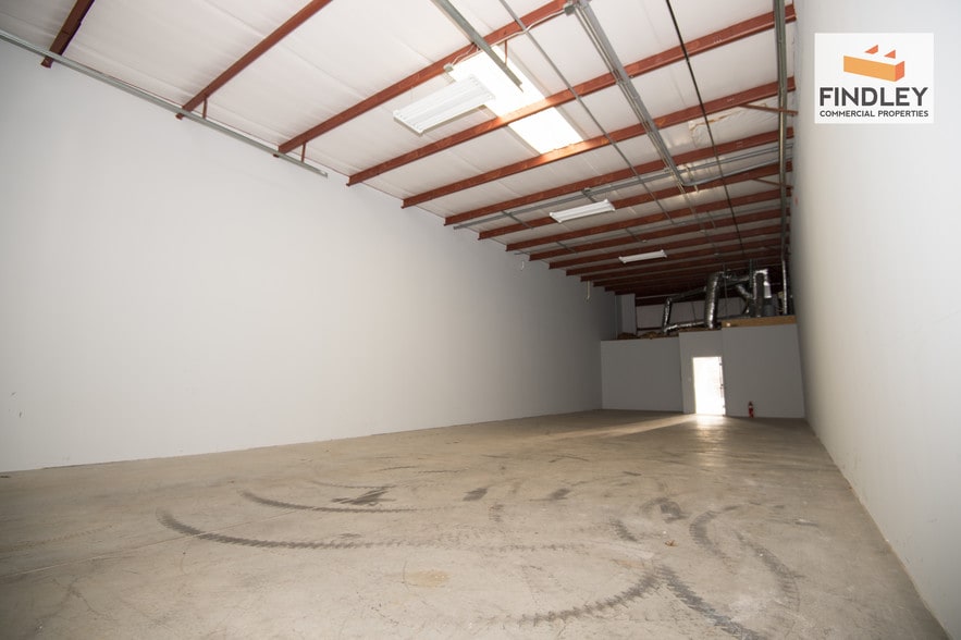 More Photos Of 5306 Palmero Ct, Buford Light Distribution For Lease