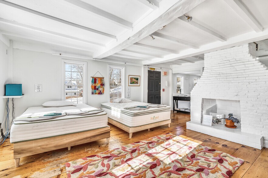 More Photos Of 348 Boston Post Rd, Sudbury Storefront Retail Office For Lease