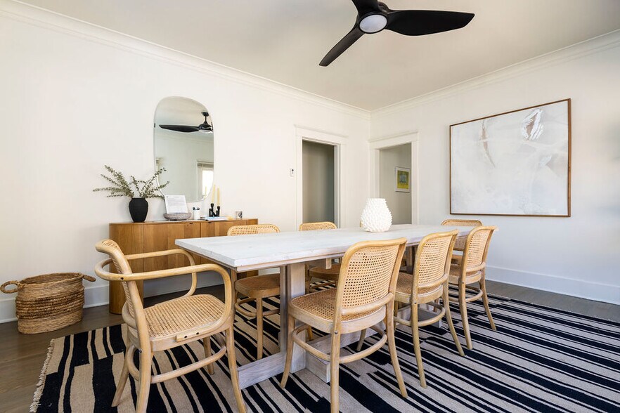 More Photos Of 1053 Hudson ave, Los Angeles Apartments For Sale