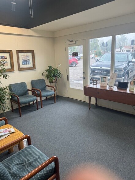 More Photos Of 3601 State St, Santa Barbara Unknown For Lease