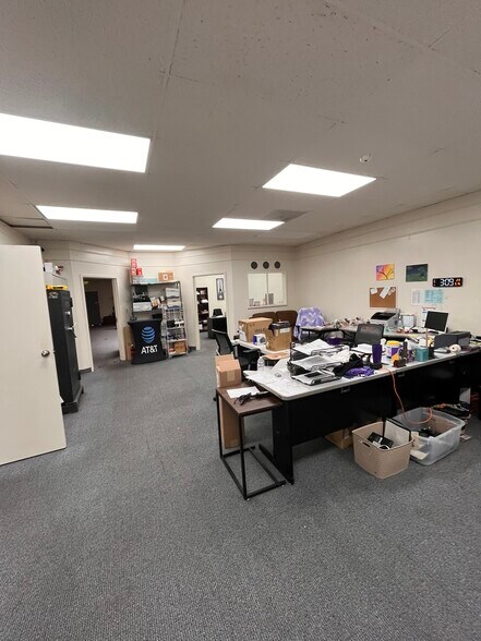 More Photos Of 1793-1797 E 14th St, San Leandro Office For Lease