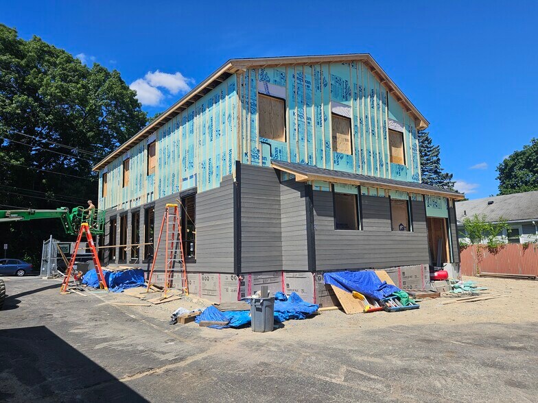 More Photos Of 1224 Mineral Spring Ave, North Providence Freestanding For Sale