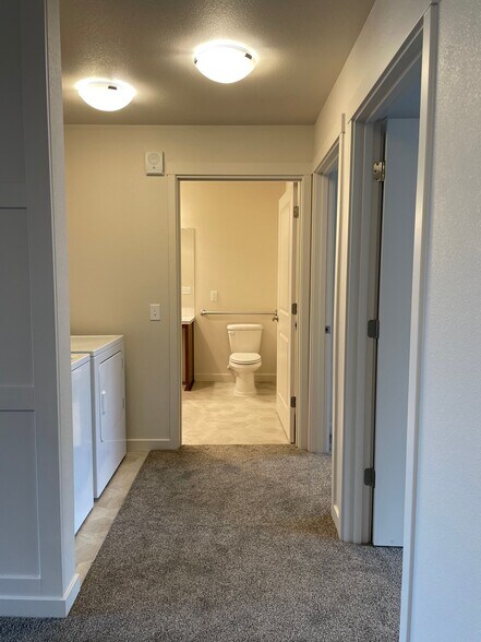 More Photos Of 219-221 SE Clark Ave, Battle Ground Apartments For Sale