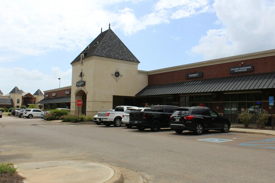More Photos Of 119 Colony Crossing Way, Madison General Retail For Lease