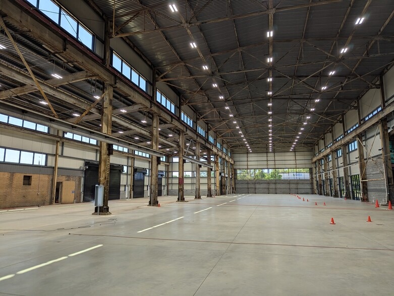 More Photos Of 1431 S Elm Eugene St, Greensboro Manufacturing For Lease