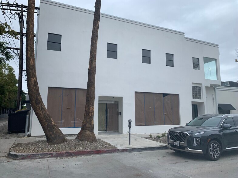 More Photos Of 304-314 N Harper Ave, Los Angeles Storefront Retail Office For Lease