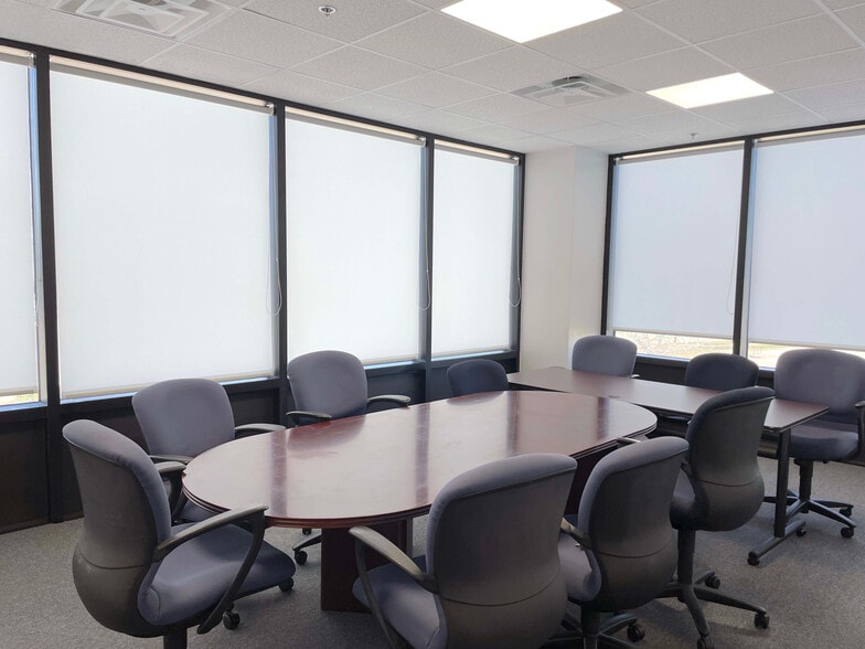 More Photos Of 645 S Custer Rd, Allen Medical For Lease