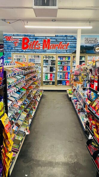 More Photos Of 293 N Bridge St, Lafayette Convenience Store For Sale