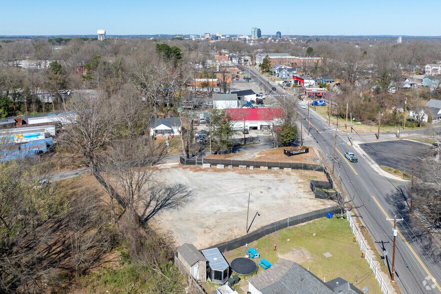 More Photos Of 507 S Briggs Ave, Durham Land For Lease