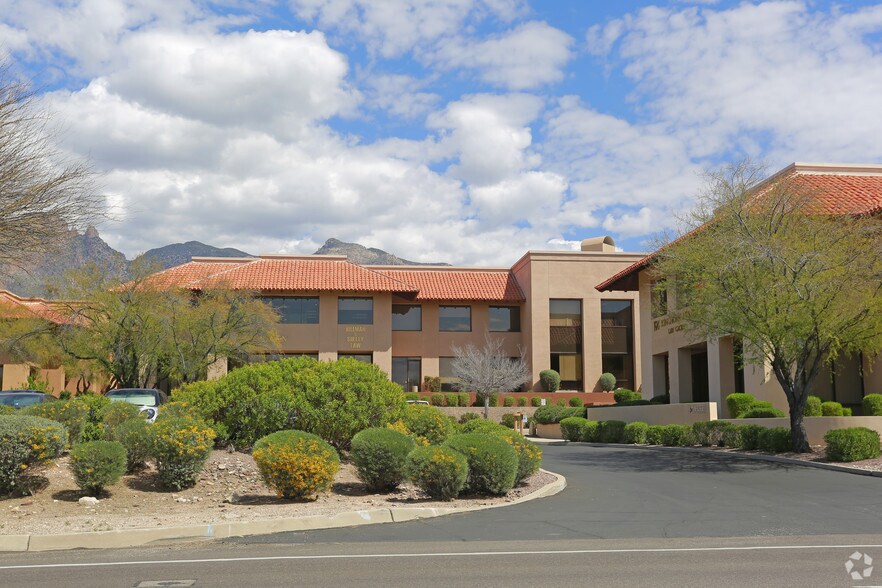 More Photos Of 3561 E Sunrise Dr, Tucson Unknown For Sale