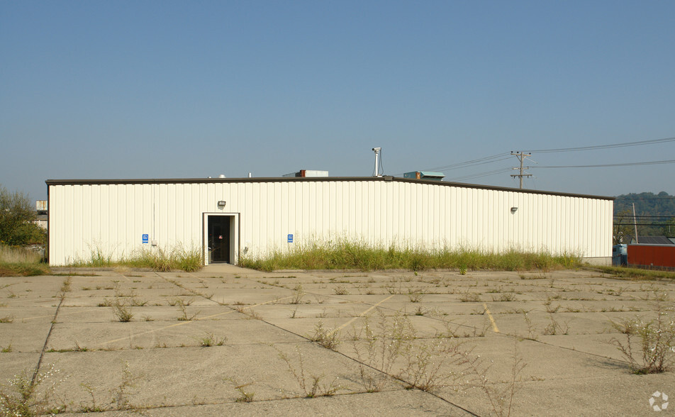 Primary Photo Of 400 Rayon Dr, Parkersburg Warehouse For Sale